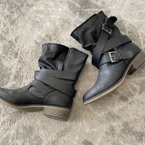 Slouchy Black Combat Boots with Buckles